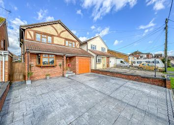 Thumbnail Detached house for sale in Oakleigh Avenue, Hullbridge, Hockley