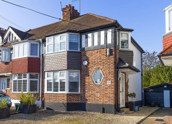 3 Bedrooms Terraced house for sale in Brackley Square, Woodford Green IG8