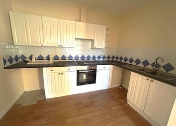 Thumbnail 1 bed flat to rent in Silver Street, Wisbech