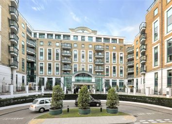 3 Bedrooms Flat for sale in Warren House, Beckford Close, London W14