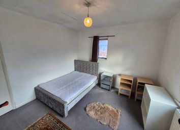 Thumbnail Room to rent in Henchman Street, London