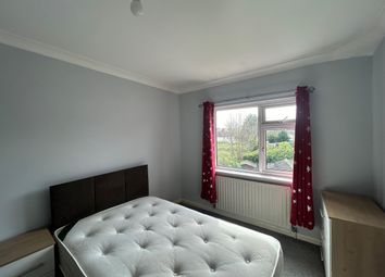 Thumbnail Room to rent in Carr House Road, Room 3, Doncaster
