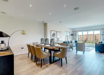 The Bright Garden Room Offers A Superb Social Space