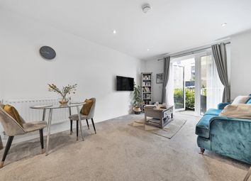 Thumbnail 1 bed flat for sale in Apple Yard, London