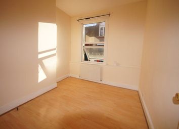 1 Bedrooms Flat to rent in West Green Road, London N15