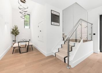 Thumbnail Semi-detached house for sale in Beulah Hill, London