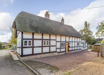 Thumbnail 3 bedroom cottage to rent in Middle Lane, Cropthorne, Pershore