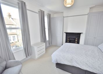 1 Bedrooms Terraced house to rent in Lochaline Street 9Sj, Fulham W6