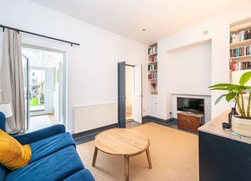 Thumbnail 1 bed flat to rent in Southgate Road, De Beauvoir Town, London