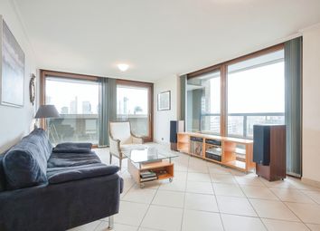 Thumbnail 3 bedroom flat for sale in Barbican, London