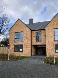 Thumbnail Link-detached house for sale in Lord Hawke Way, Newark