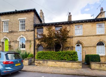 George Street, Saltaire, Shipley BD18