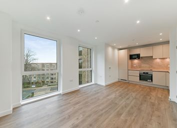 Thumbnail Flat to rent in Ridgeway Views, London