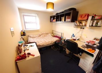 Thumbnail 3 bed property to rent in Belle Vue Road, Hyde Park, Leeds