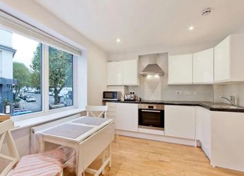 Thumbnail 1 bed flat to rent in Parkway, London