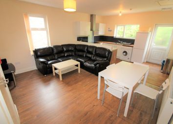 Thumbnail Flat to rent in Brackenbury Road, Preston, Lancashire