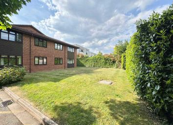 Pampisford Road, South Croydon, Cr2 6Db