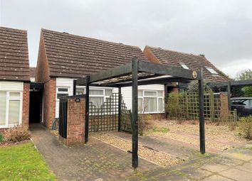 Thumbnail Property to rent in Butlers Grove, Great Linford, Milton Keynes