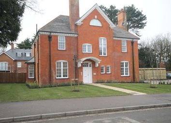 Thumbnail Flat to rent in Mayfield House, Fountain Drive, Carshalton Beeches