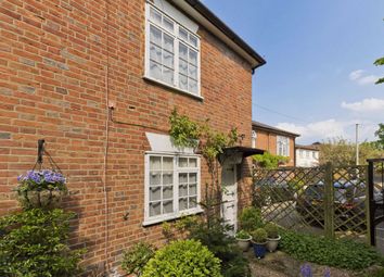 Thumbnail Terraced house to rent in South Road, Weybridge