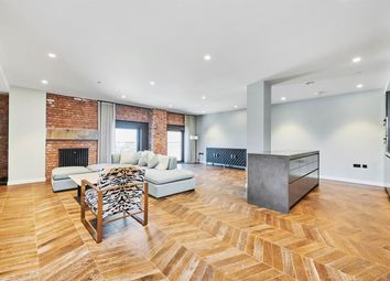 Thumbnail Flat to rent in Switch House West, Battersea Power Station