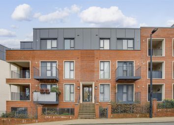 Thumbnail 2 bed flat for sale in Suffield Hill, High Wycombe