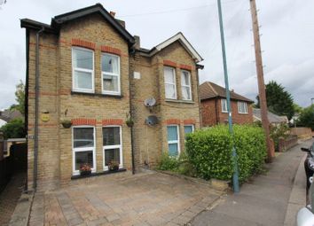 3 Bedrooms Semi-detached house for sale in Shorts Road, Carshalton SM5