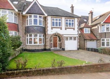 4 Bedrooms Semi-detached house for sale in Beech Drive, London N2