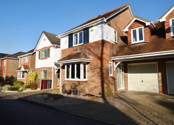 Thumbnail Link-detached house to rent in Springfield Mews, Emmer Green, Reading