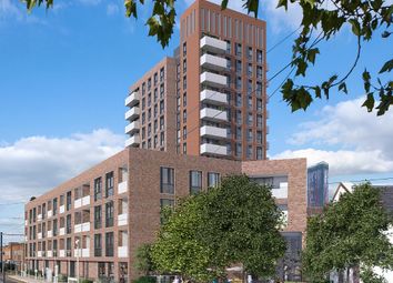 3 bed flat for sale in Waddon New Road, Croydon CR0