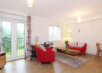 1 Bedrooms Flat to rent in Varsity Drive, Twickenham TW1