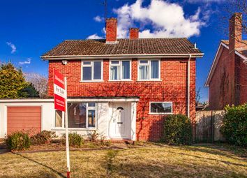 Thumbnail Detached house for sale in 5 Lycroft Close, Goring On Thames