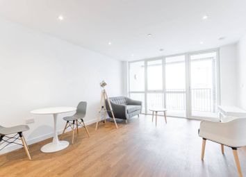 Thumbnail Flat to rent in Discovery Tower, Canning Town, London