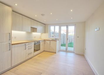 2 Bedroom Semi-detached house for rent