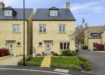 Concorde Crescent, Fairford GL7, gloucestershire