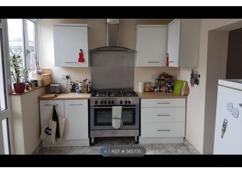 3 Bedroom End terrace house for rent