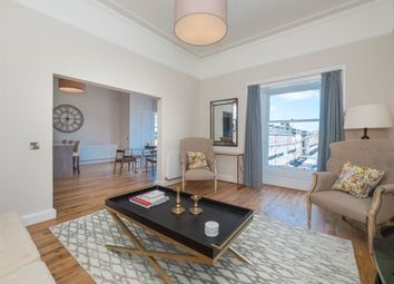 2 Bedrooms Flat to rent in Palmerston Place, West End EH12