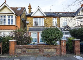 3 Bedrooms Flat for sale in Craven Avenue, Ealing W5