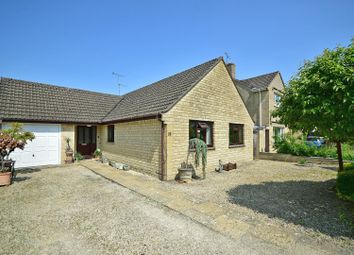 Thumbnail Detached bungalow for sale in Courtbrook, Fairford