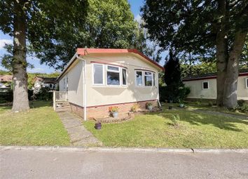 Thumbnail 2 bed mobile/park home for sale in Guards Close, Towngate Wood Park, Tonbridge, Kent