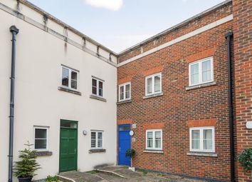 Thumbnail 2 bed flat for sale in Wedgewood Street, Aylesbury