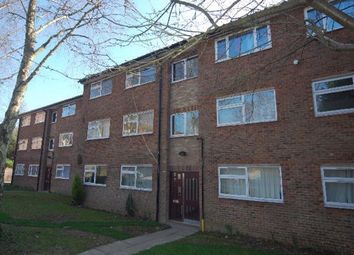 Thumbnail 2 bed flat to rent in Aysgarth Close, Harpenden