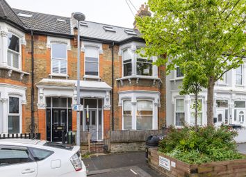 Thumbnail Property to rent in Cleveland Park Avenue, London