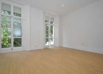 2 Bedrooms Flat to rent in Inverness Terrace, London W2