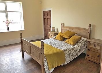 6 Bedrooms Barn conversion to rent in Sinfin Moor, Sinfin, Derby DE24