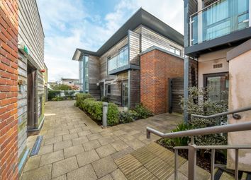 Thumbnail Flat for sale in Newbury, Berkshire