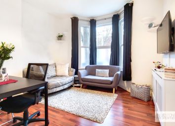 Thumbnail 2 bed flat to rent in Elm Park, London