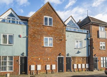 Thumbnail 2 bed flat to rent in High Street, Lymington