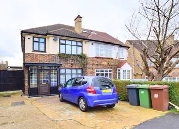 3 Bedroom Semi-detached house for rent