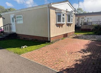 Thumbnail 2 bed mobile/park home for sale in East Hill Road, Knatts Valley, Sevenoaks, Kent